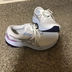 Asics GT-1000  11 Women’s Running Shoes